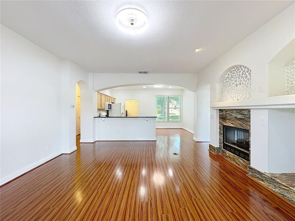 For Sale: $419,000 (3 beds, 2 baths, 1881 Square Feet)