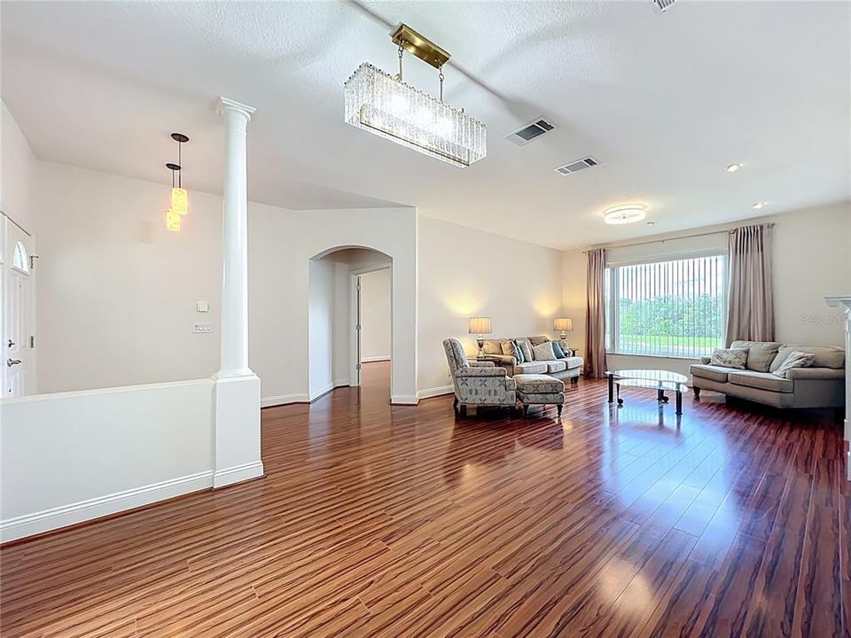 For Sale: $419,000 (3 beds, 2 baths, 1881 Square Feet)