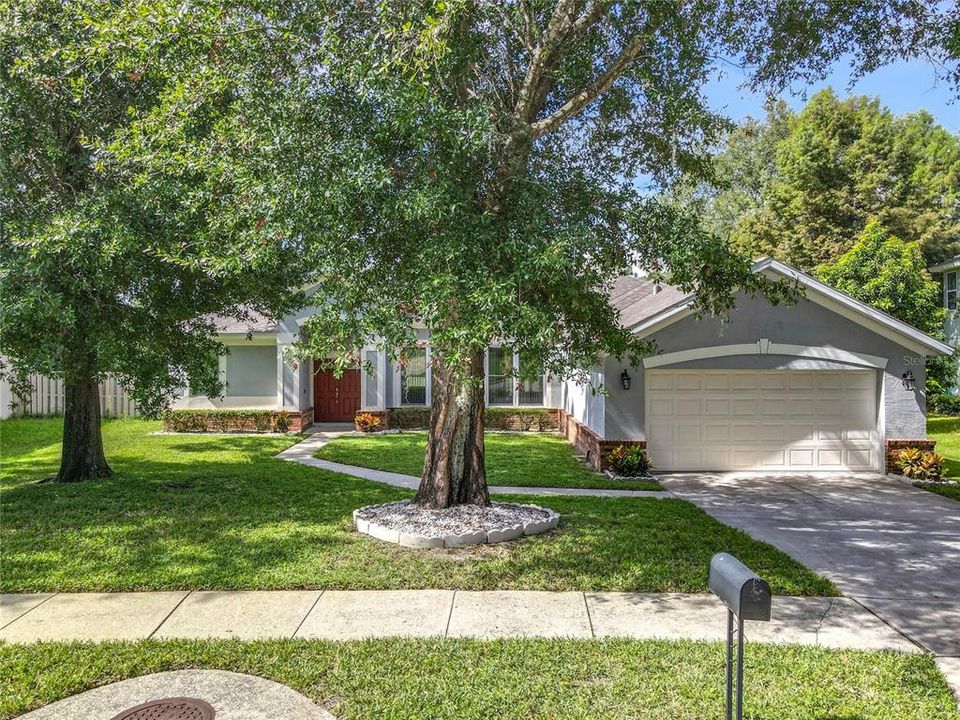 For Sale: $419,000 (3 beds, 2 baths, 1881 Square Feet)