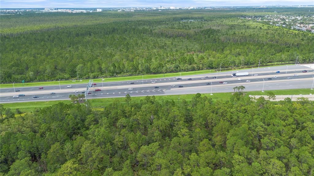 待售: $102,000 (1.35 acres)