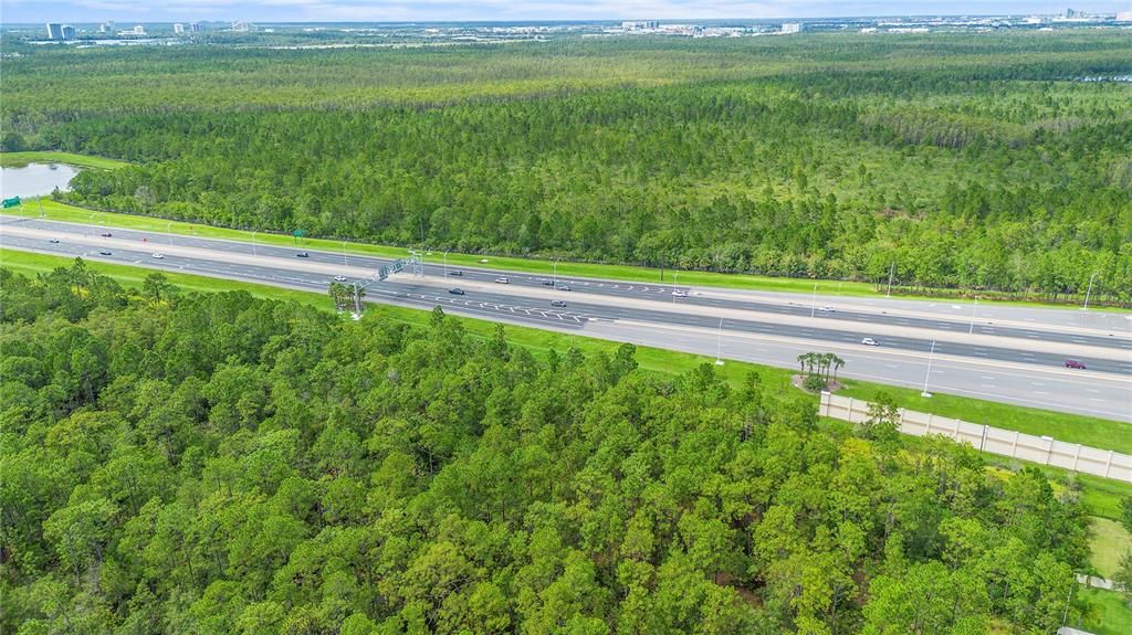 待售: $102,000 (1.35 acres)