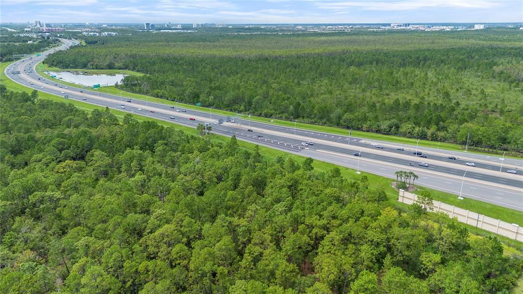 待售: $102,000 (1.35 acres)