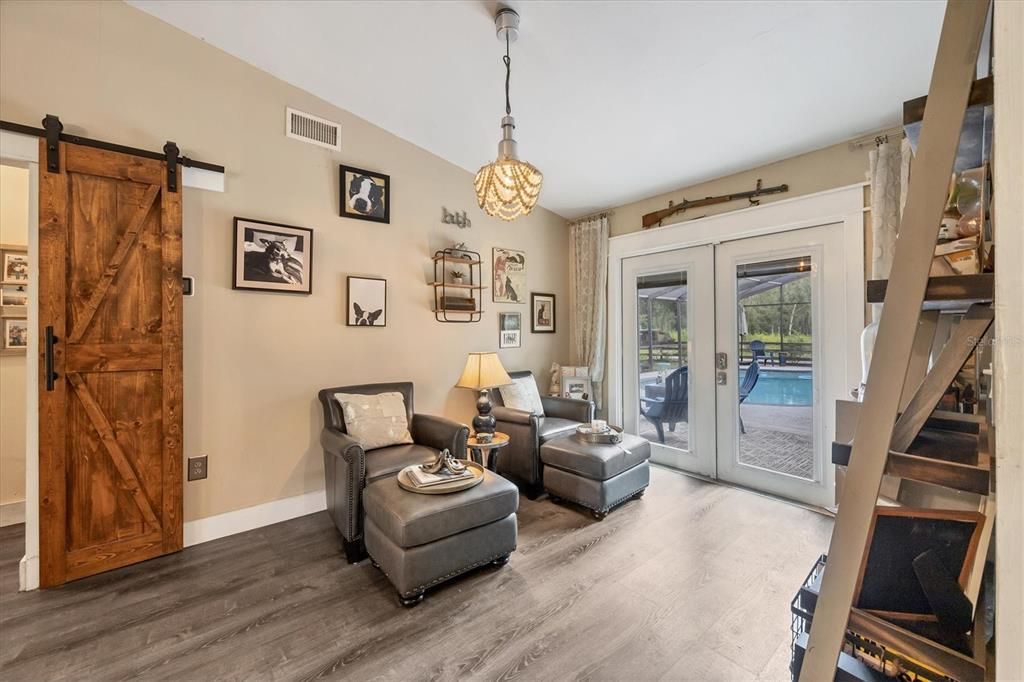 待售: $1,000,000 (3 贝兹, 2 浴室, 1407 平方英尺)