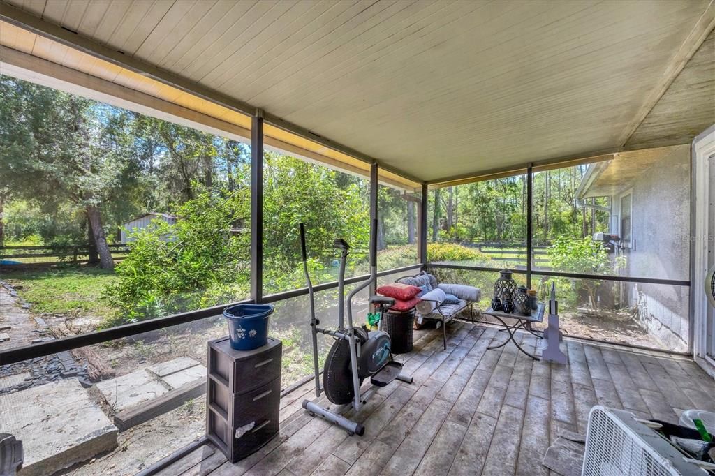 待售: $1,000,000 (3 贝兹, 2 浴室, 1407 平方英尺)