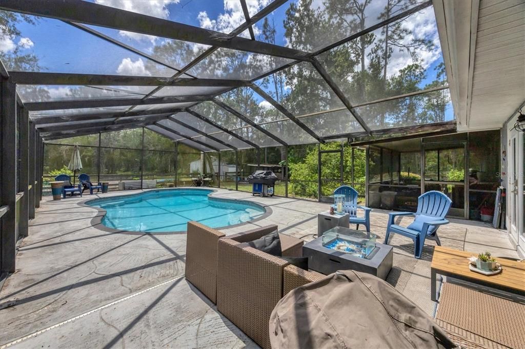 待售: $1,000,000 (3 贝兹, 2 浴室, 1407 平方英尺)