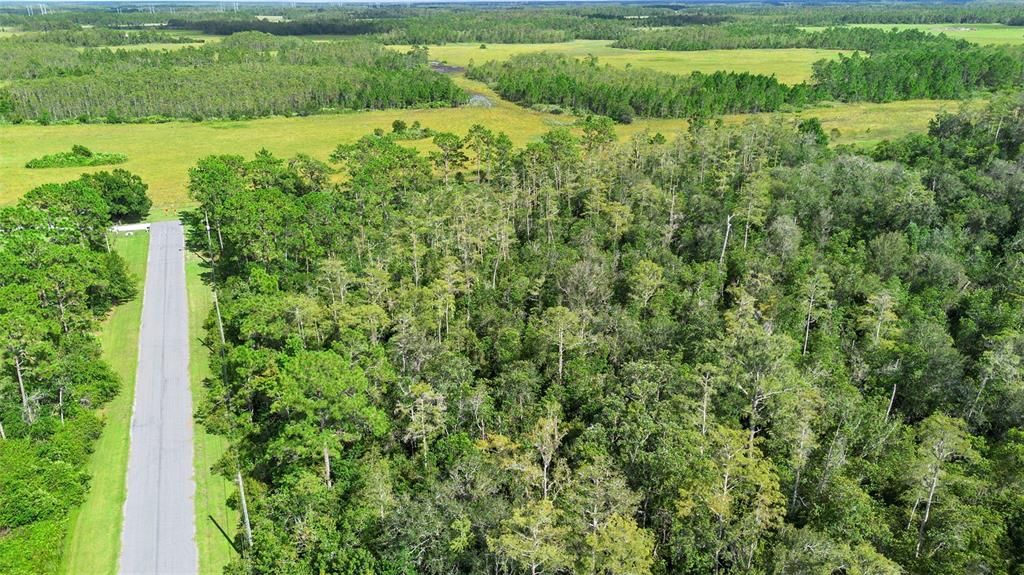 En Venta: $107,000 (2.06 acres)