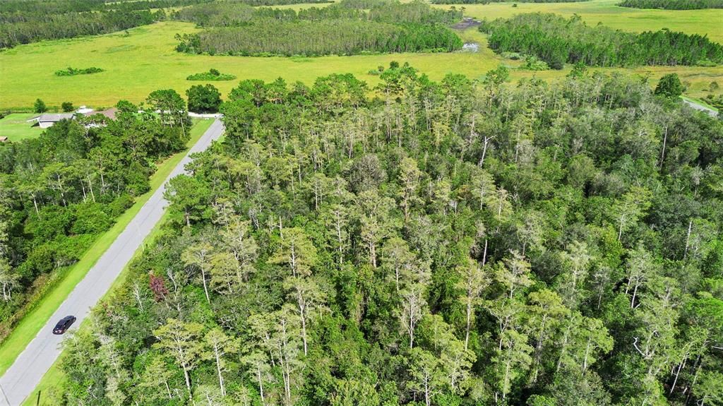 En Venta: $107,000 (2.06 acres)