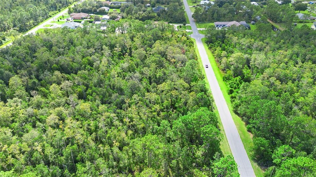 En Venta: $107,000 (2.06 acres)