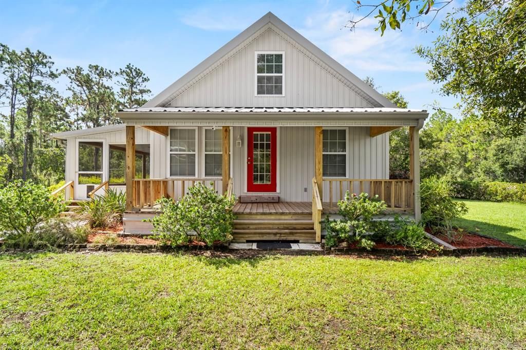 Recently Sold: $399,999 (2 beds, 1 baths, 1350 Square Feet)