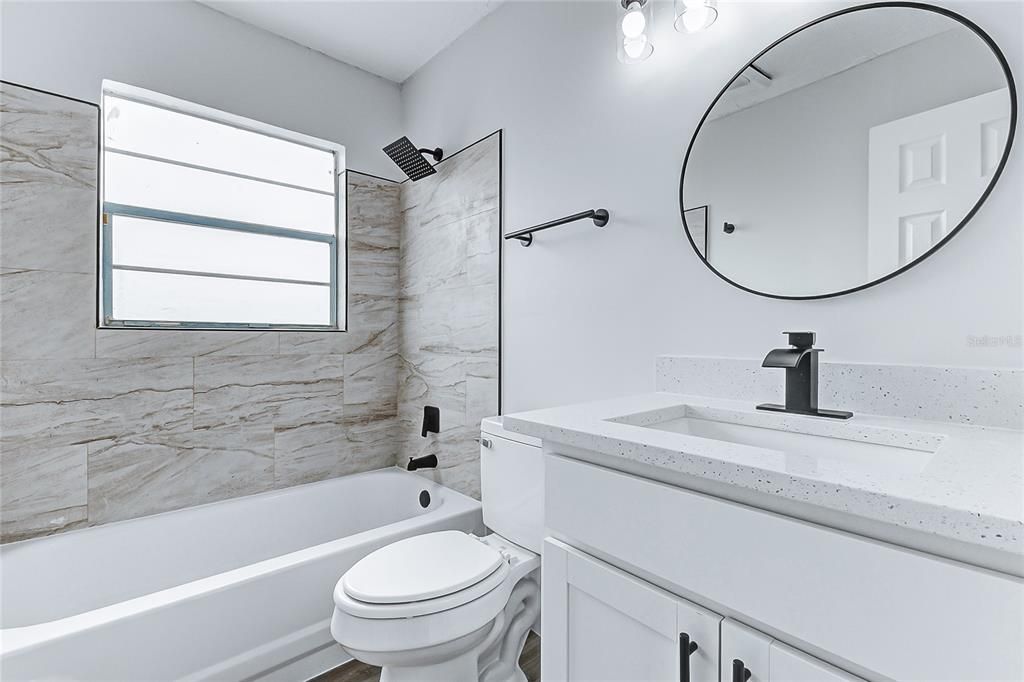 Active With Contract: $1,900 (4 beds, 2 baths, 1691 Square Feet)