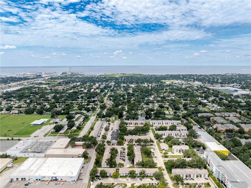 合同活跃: $145,000 (1 贝兹, 1 浴室, 578 平方英尺)