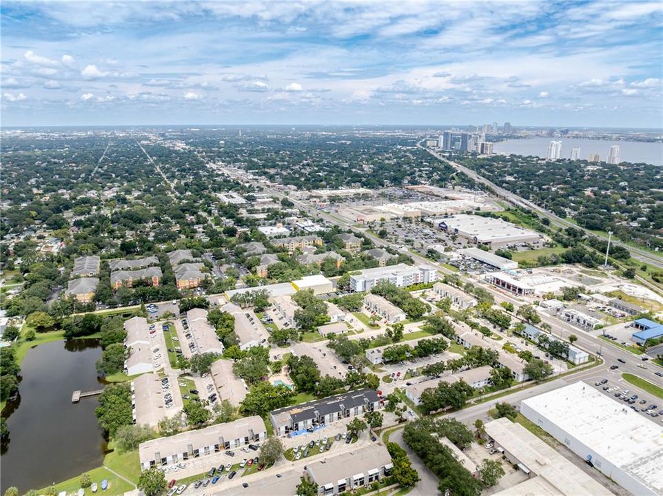 合同活跃: $145,000 (1 贝兹, 1 浴室, 578 平方英尺)