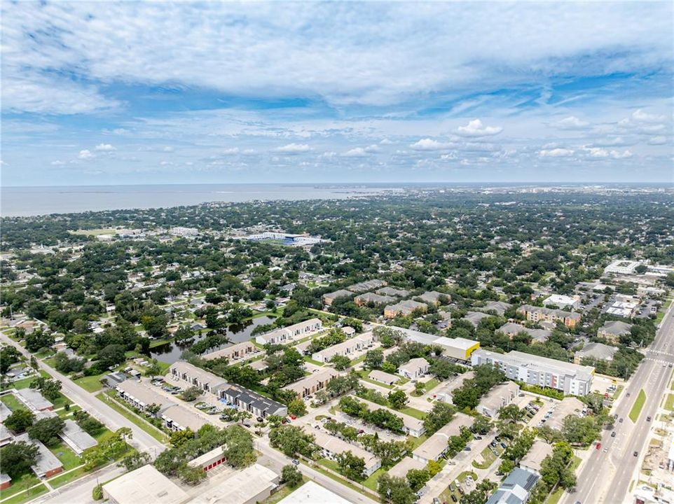 合同活跃: $145,000 (1 贝兹, 1 浴室, 578 平方英尺)