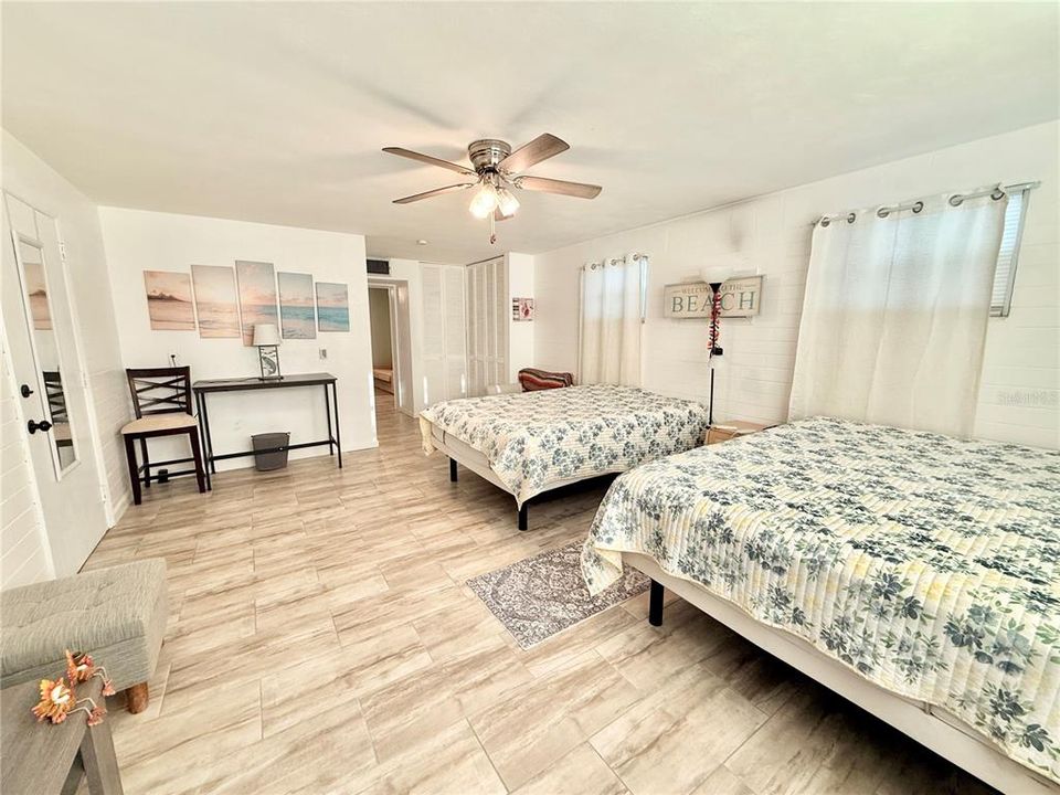 For Rent: $1,750 (3 beds, 2 baths, 1305 Square Feet)