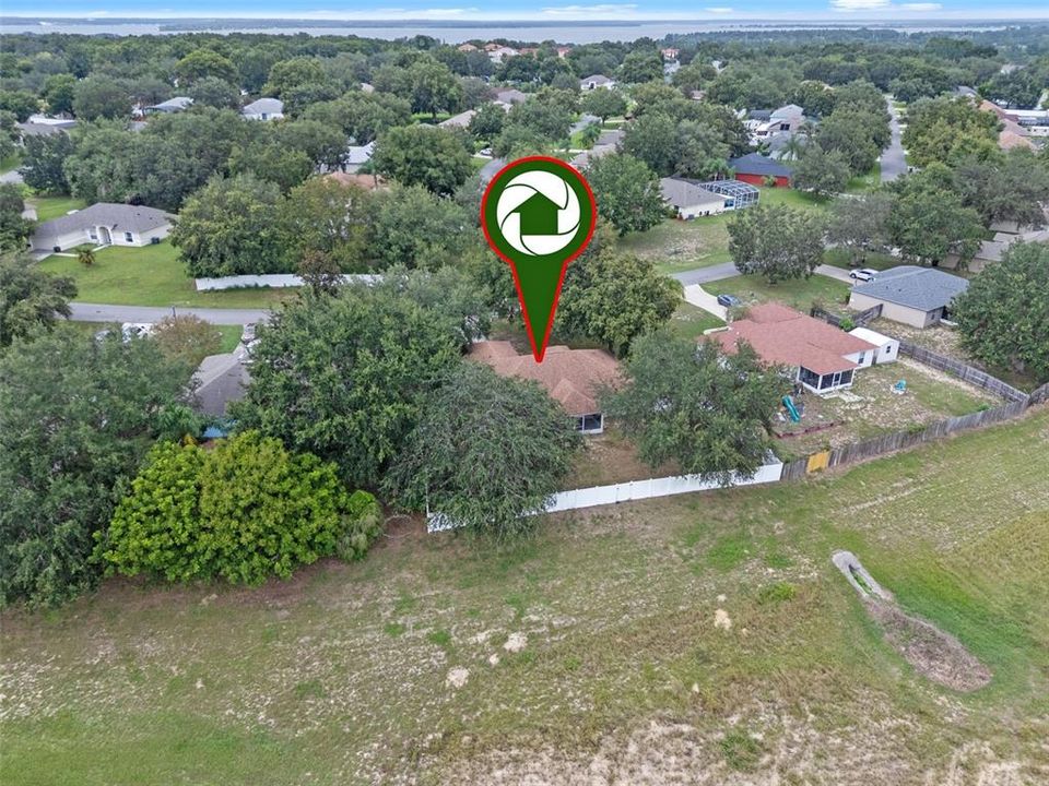 合同活跃: $315,000 (4 贝兹, 2 浴室, 1820 平方英尺)