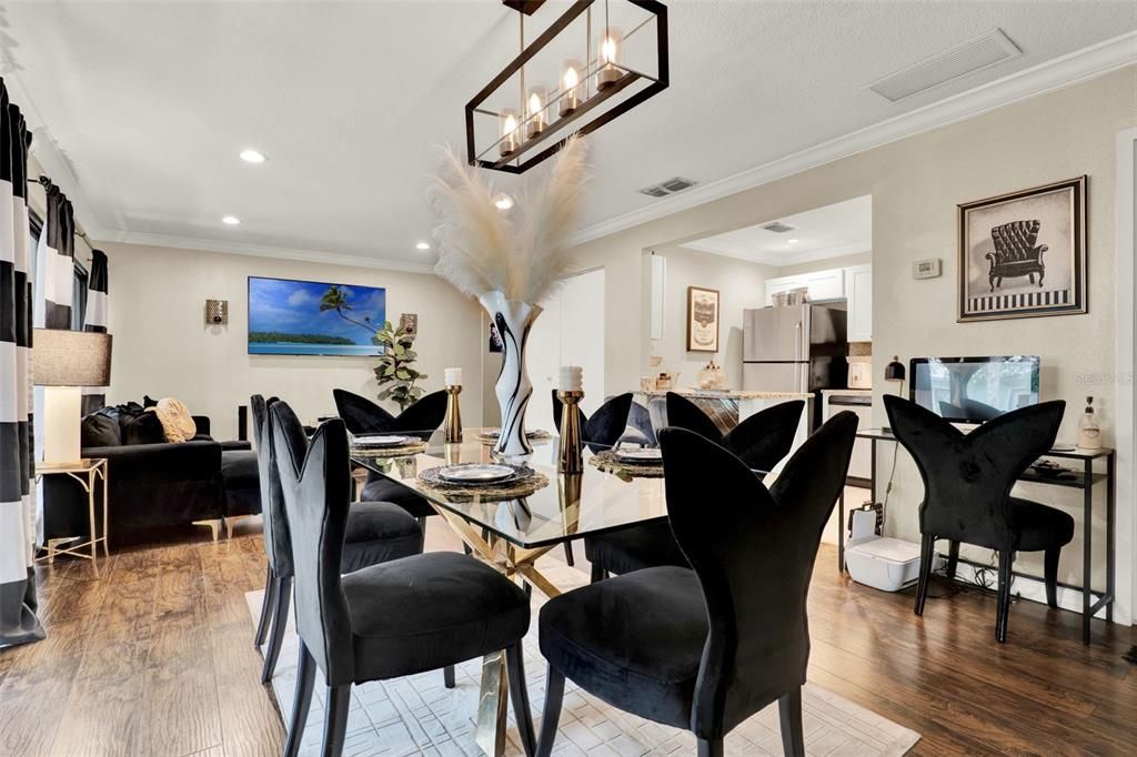 Active With Contract: $159,999 (3 beds, 2 baths, 1187 Square Feet)