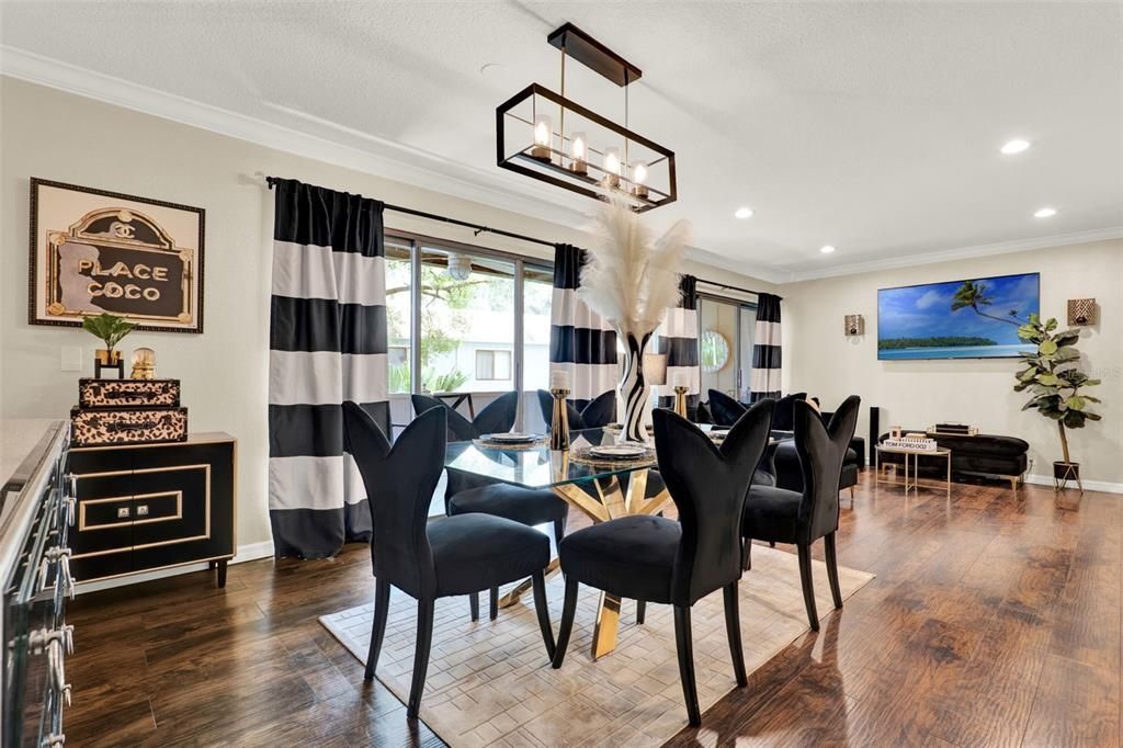 Active With Contract: $159,999 (3 beds, 2 baths, 1187 Square Feet)