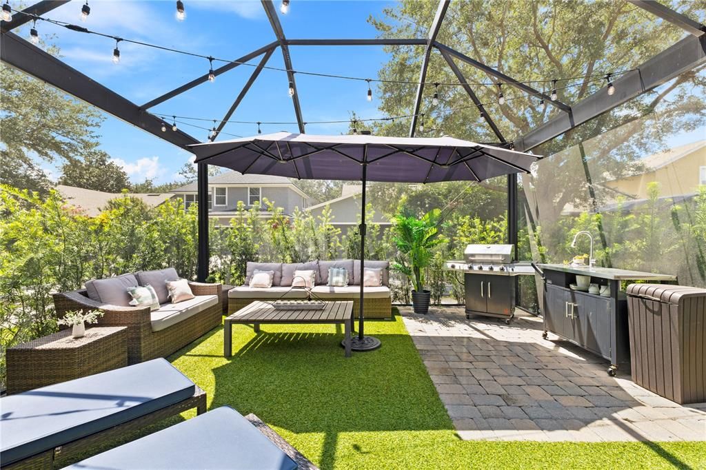 Под контрактом: $679,900 (5 спален, 3 ванн, 3072 Квадратных фут)