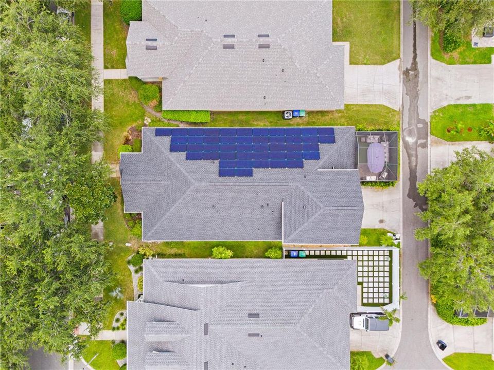 Под контрактом: $679,900 (5 спален, 3 ванн, 3072 Квадратных фут)