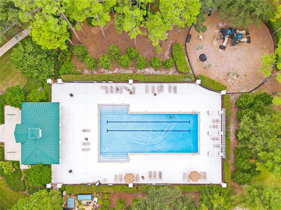 Под контрактом: $679,900 (5 спален, 3 ванн, 3072 Квадратных фут)