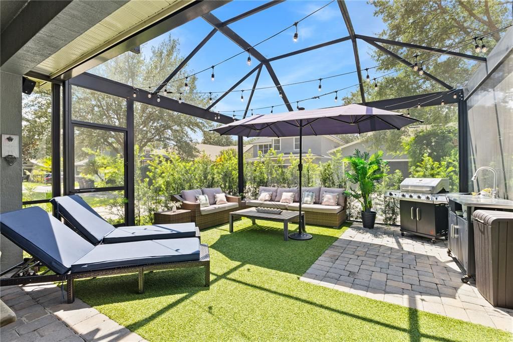 Под контрактом: $679,900 (5 спален, 3 ванн, 3072 Квадратных фут)