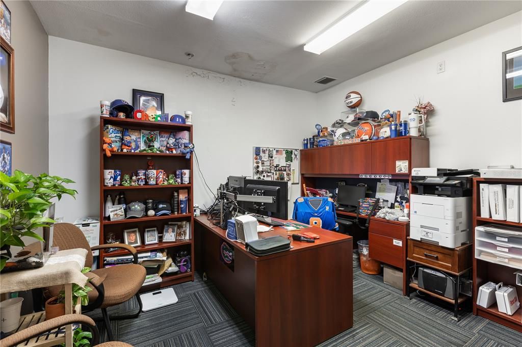 For Sale: $2,195,000 (0 beds, 0 baths, 5801 Square Feet)