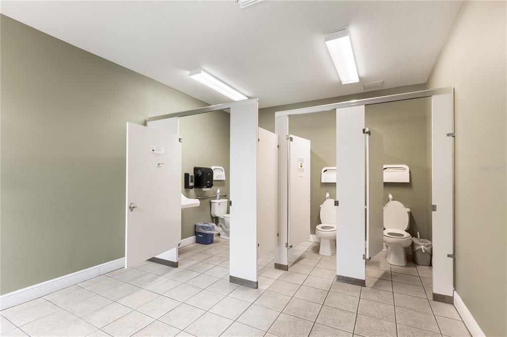 For Sale: $2,195,000 (0 beds, 0 baths, 5801 Square Feet)