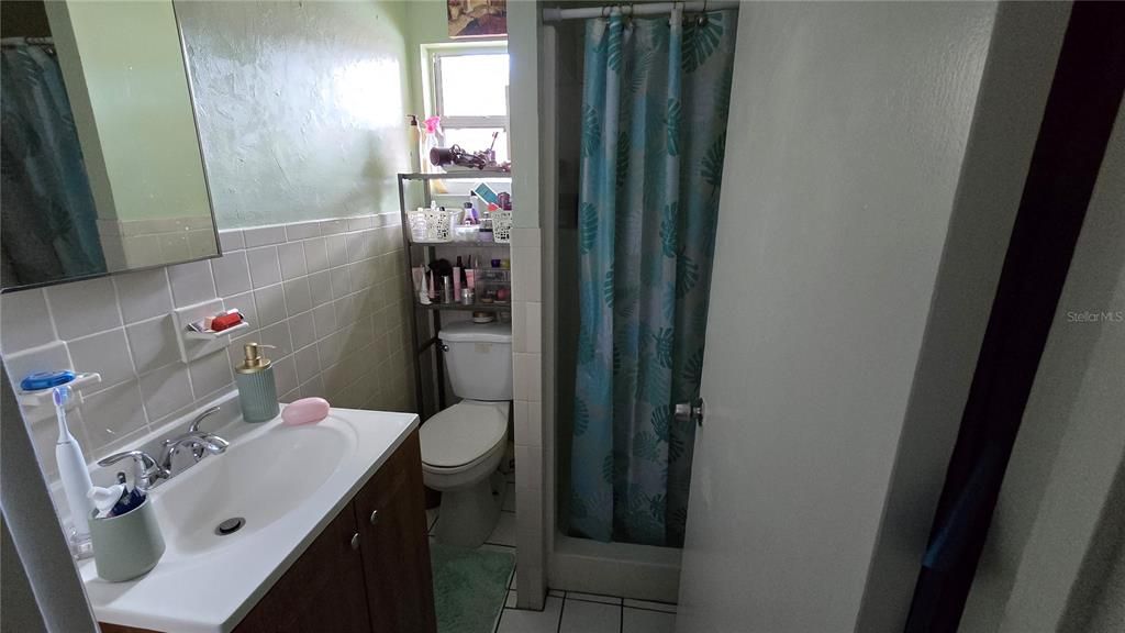 For Sale: $325,000 (3 beds, 2 baths, 1311 Square Feet)