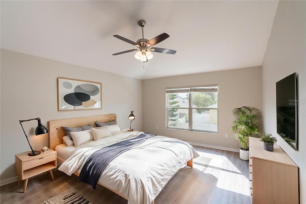 Active With Contract: $299,900 (3 beds, 2 baths, 2320 Square Feet)