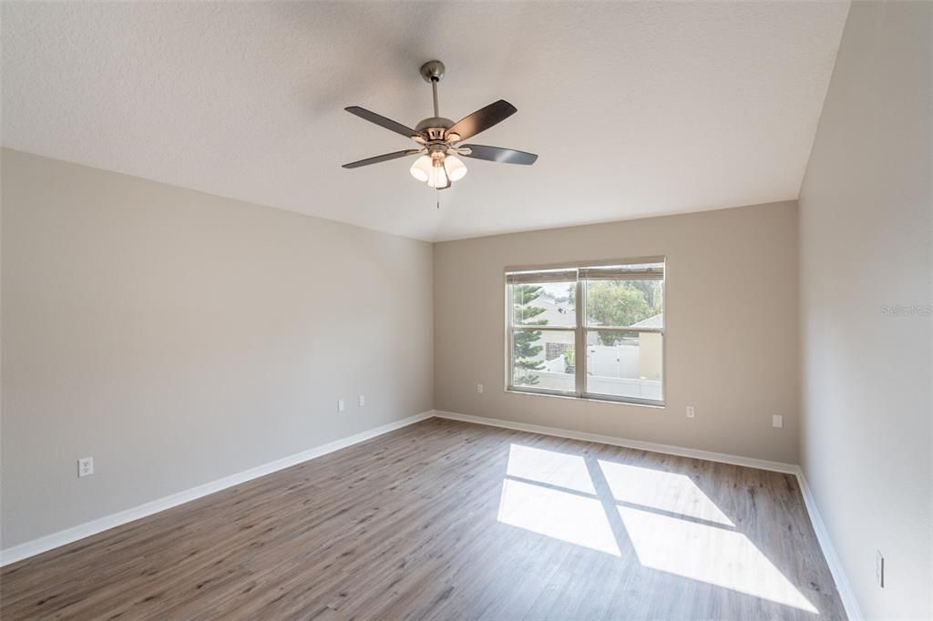 Active With Contract: $299,900 (3 beds, 2 baths, 2320 Square Feet)