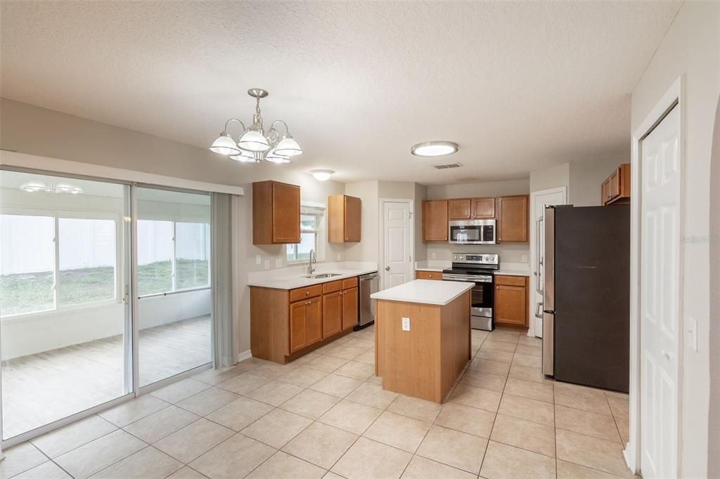 Active With Contract: $299,900 (3 beds, 2 baths, 2320 Square Feet)