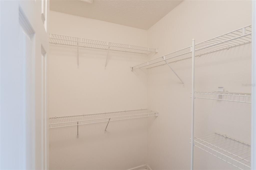 Active With Contract: $299,900 (3 beds, 2 baths, 2320 Square Feet)