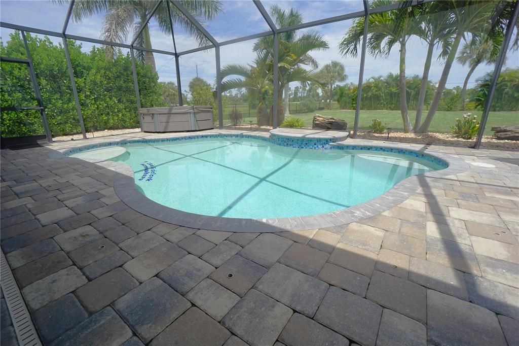 For Sale: $699,900 (4 beds, 3 baths, 2616 Square Feet)