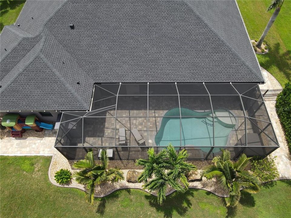 For Sale: $699,900 (4 beds, 3 baths, 2616 Square Feet)