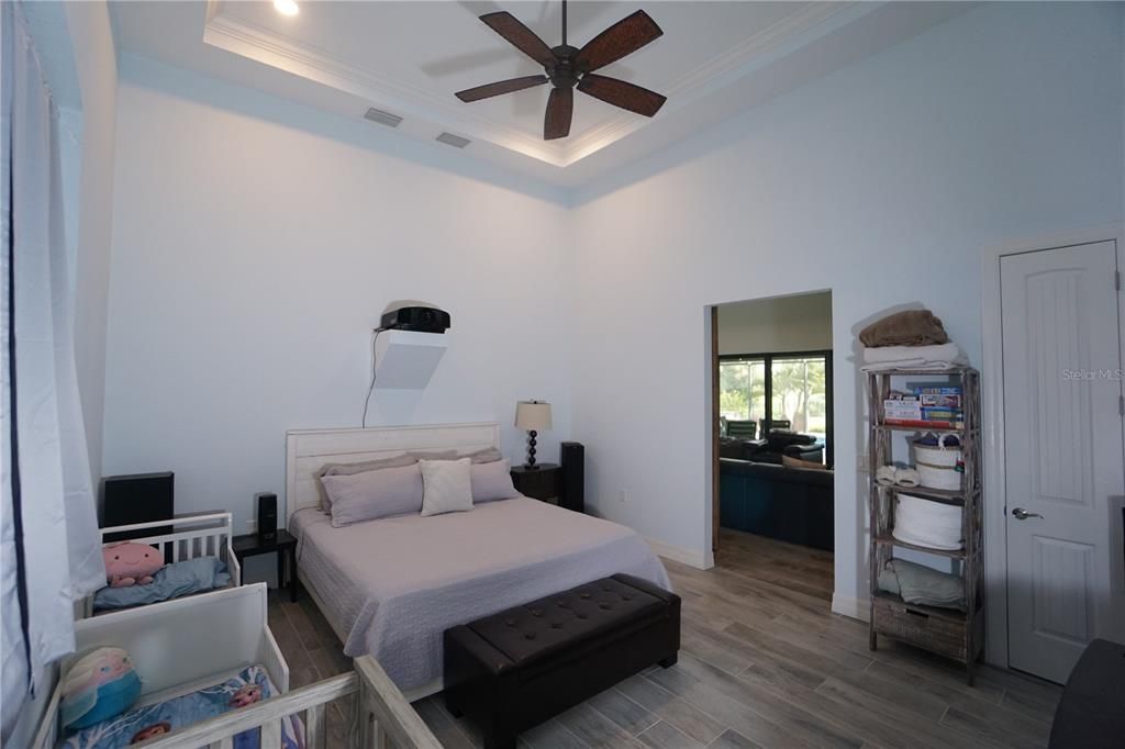 For Sale: $699,900 (4 beds, 3 baths, 2616 Square Feet)