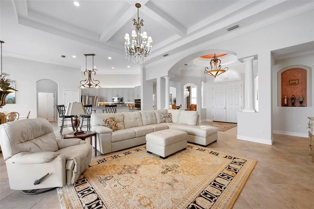 For Sale: $1,075,000 (3 beds, 3 baths, 3136 Square Feet)