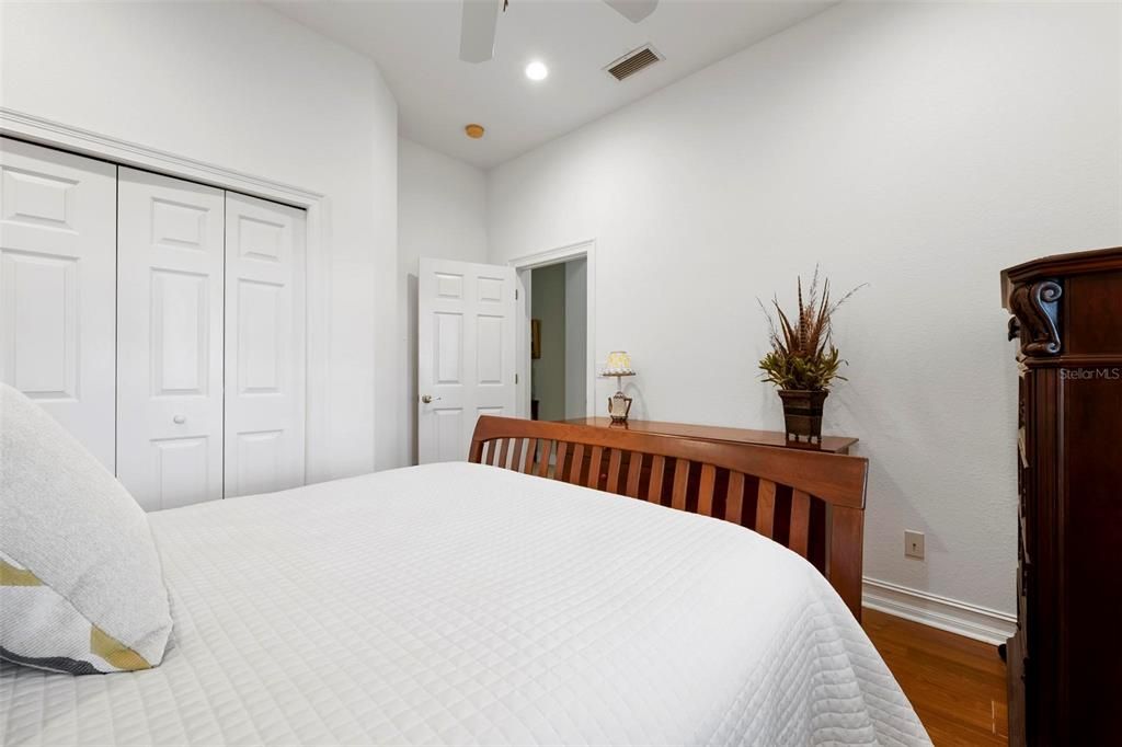 For Sale: $1,075,000 (3 beds, 3 baths, 3136 Square Feet)