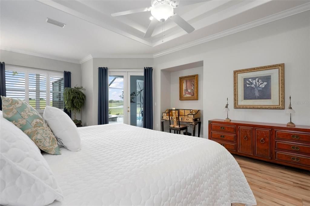 For Sale: $1,075,000 (3 beds, 3 baths, 3136 Square Feet)