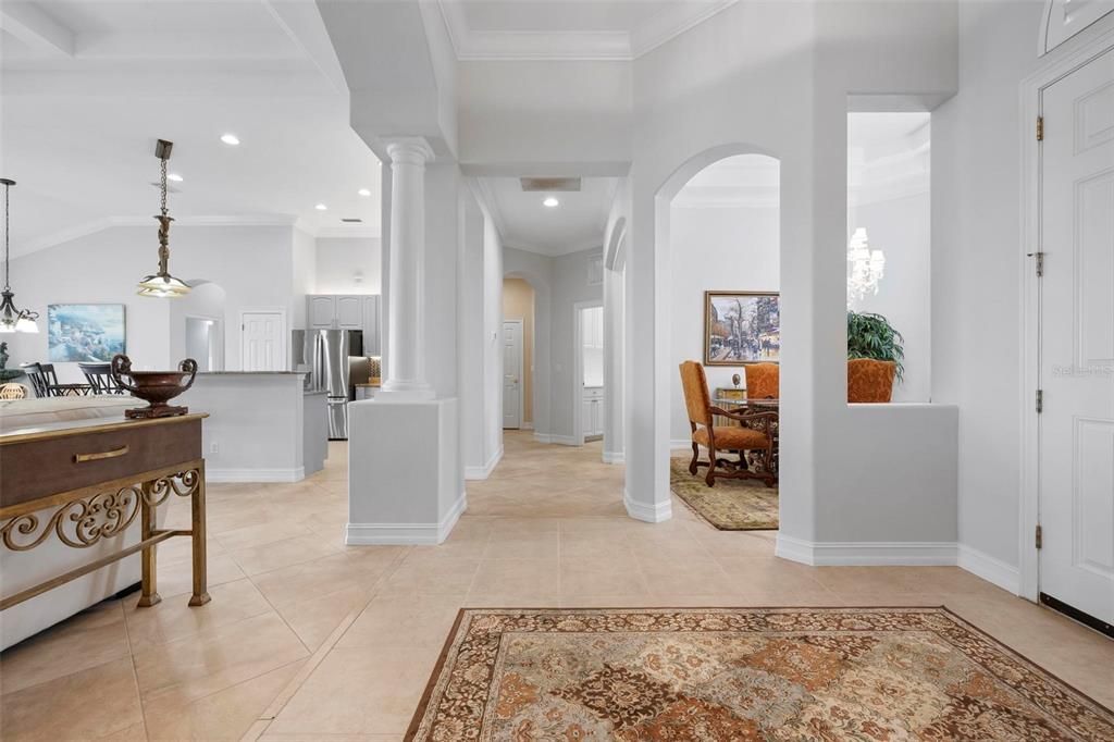 For Sale: $1,075,000 (3 beds, 3 baths, 3136 Square Feet)