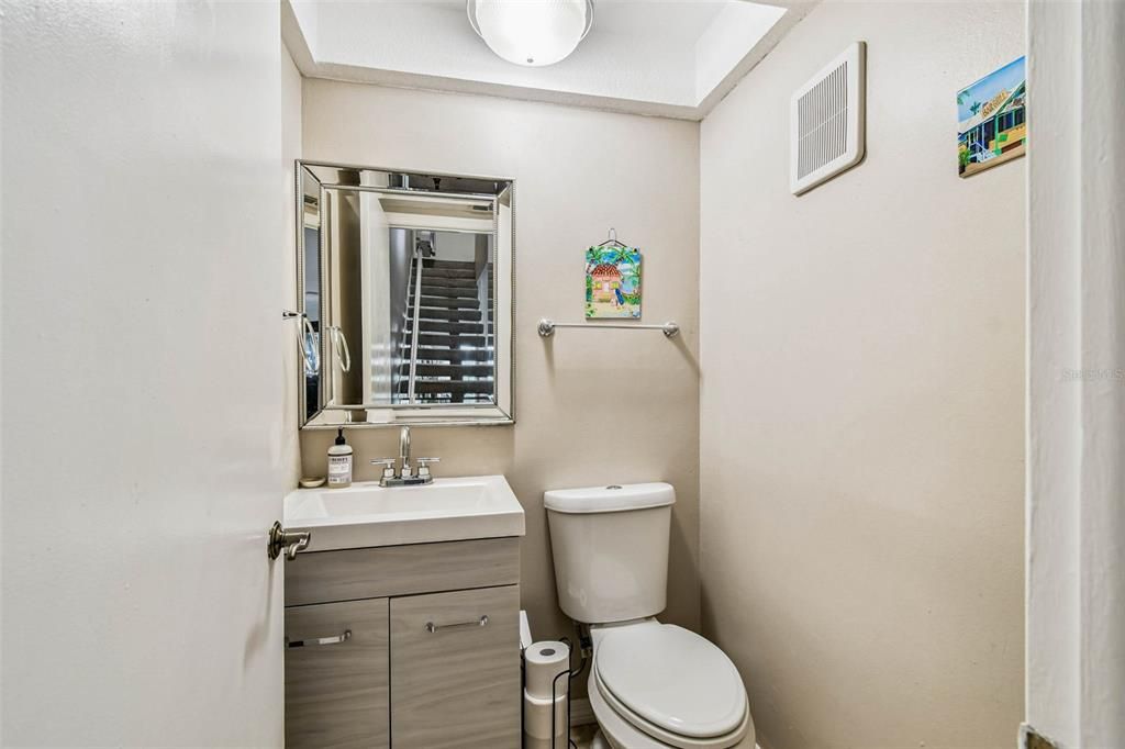 En Venta: $499,900 (2 camas, 2 baños, 1450 Pies cuadrados)