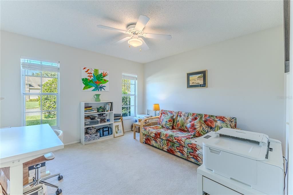 Active With Contract: $239,000 (2 beds, 2 baths, 1298 Square Feet)