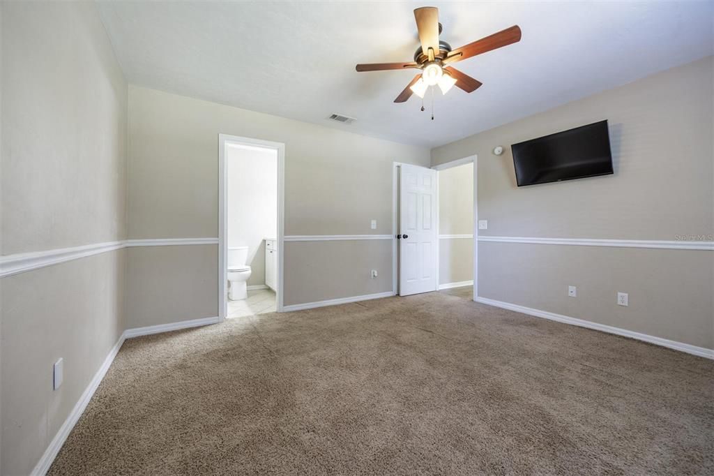 待售: $259,500 (3 贝兹, 2 浴室, 1504 平方英尺)