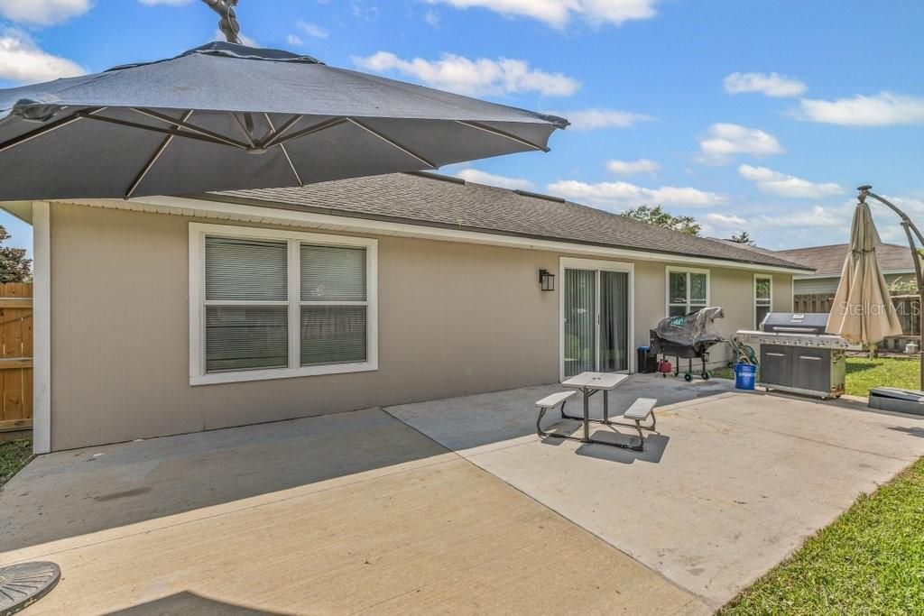 En Venta: $345,000 (3 camas, 2 baños, 1613 Pies cuadrados)