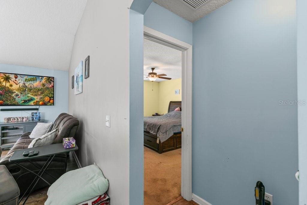 En Venta: $345,000 (3 camas, 2 baños, 1613 Pies cuadrados)