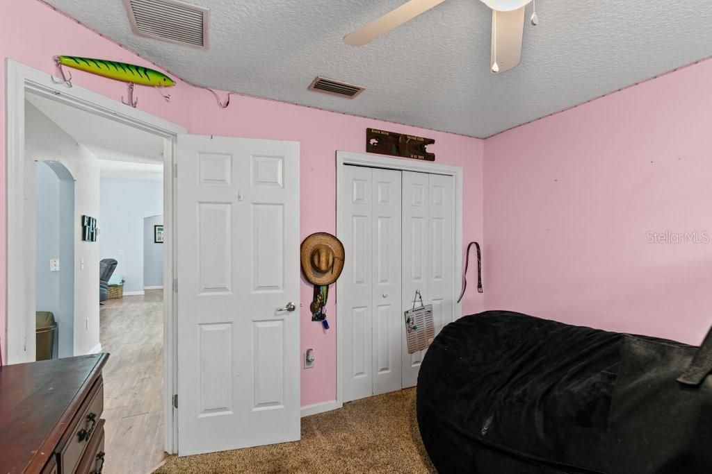 En Venta: $345,000 (3 camas, 2 baños, 1613 Pies cuadrados)