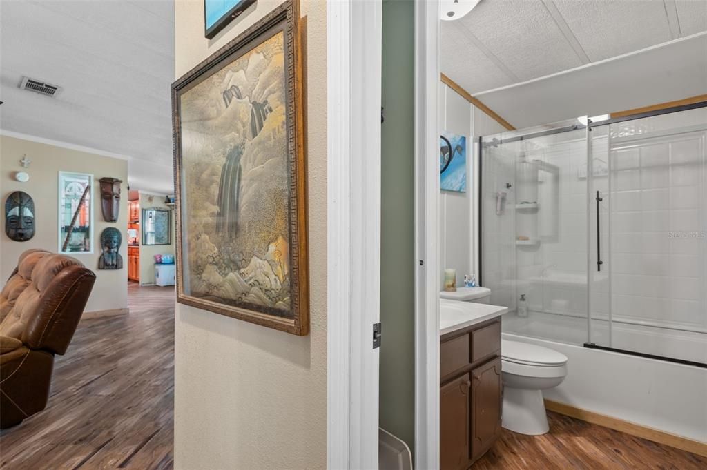 待售: $239,000 (3 贝兹, 2 浴室, 1512 平方英尺)