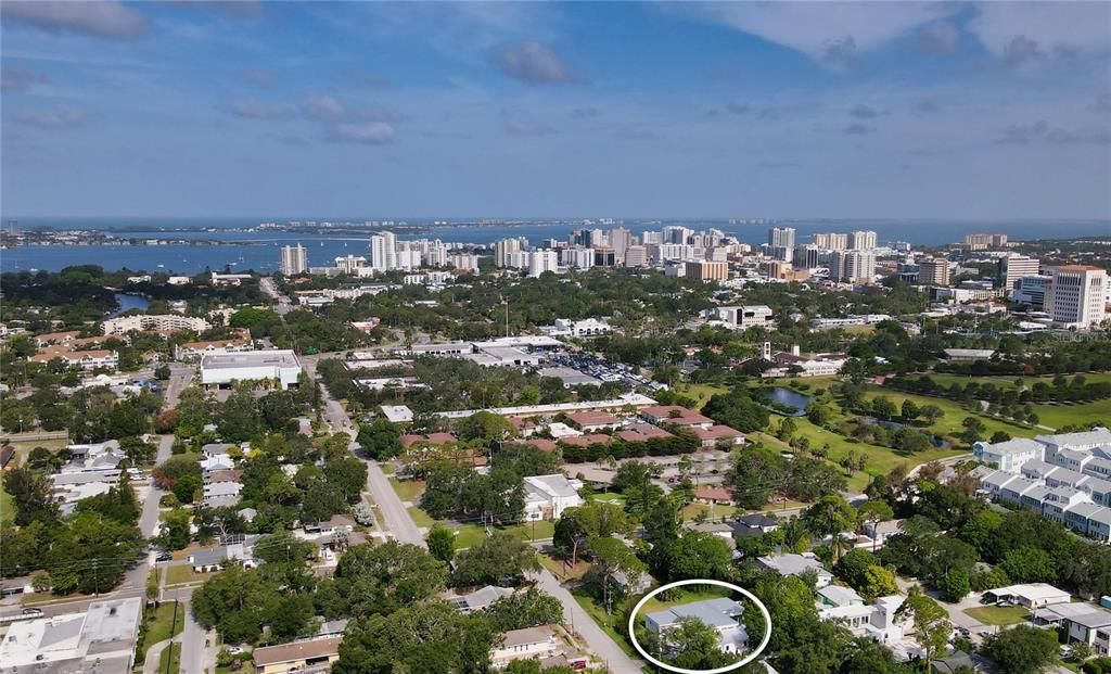 For Rent: $12,500 (4 beds, 3 baths, 2731 Square Feet)