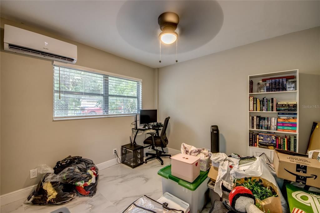 En Venta: $179,900 (2 camas, 2 baños, 882 Pies cuadrados)