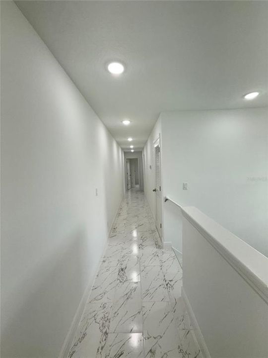 合同活跃: $2,300 (3 贝兹, 2 浴室, 1692 平方英尺)