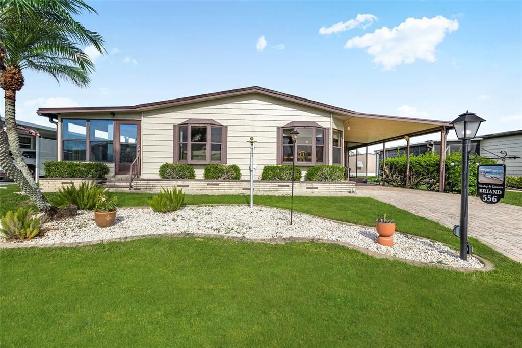 最近售出: $149,900 (2 贝兹, 2 浴室, 1356 平方英尺)